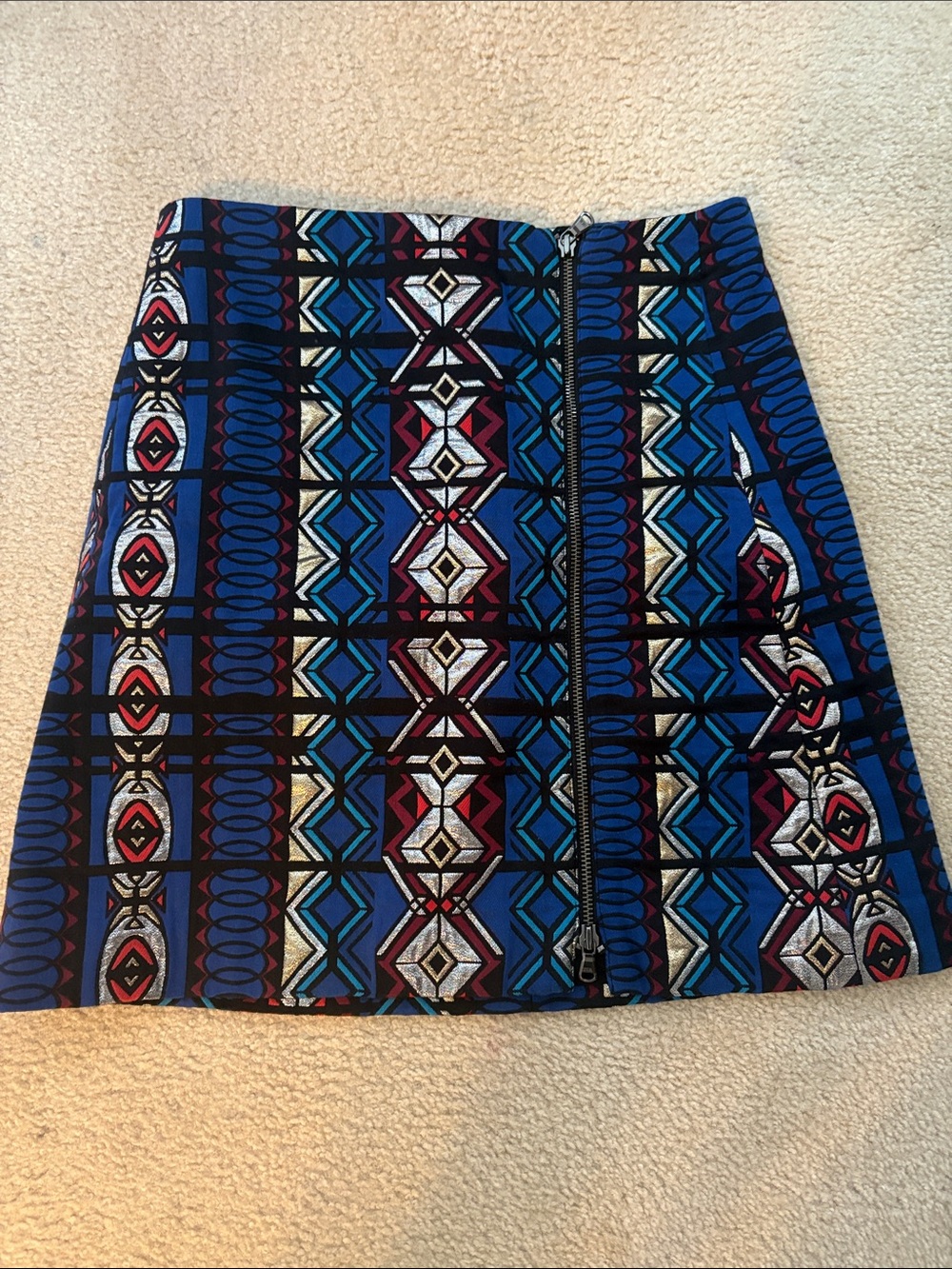 J CREW GEOMETRIC DESIGN ZIP SKIRT- size 6